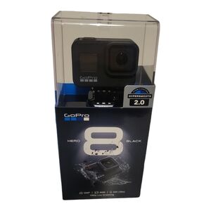 Go Pro 8 - Brand New Sealed